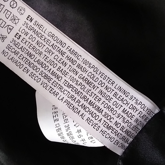 Shorts - Picture 10 of 14